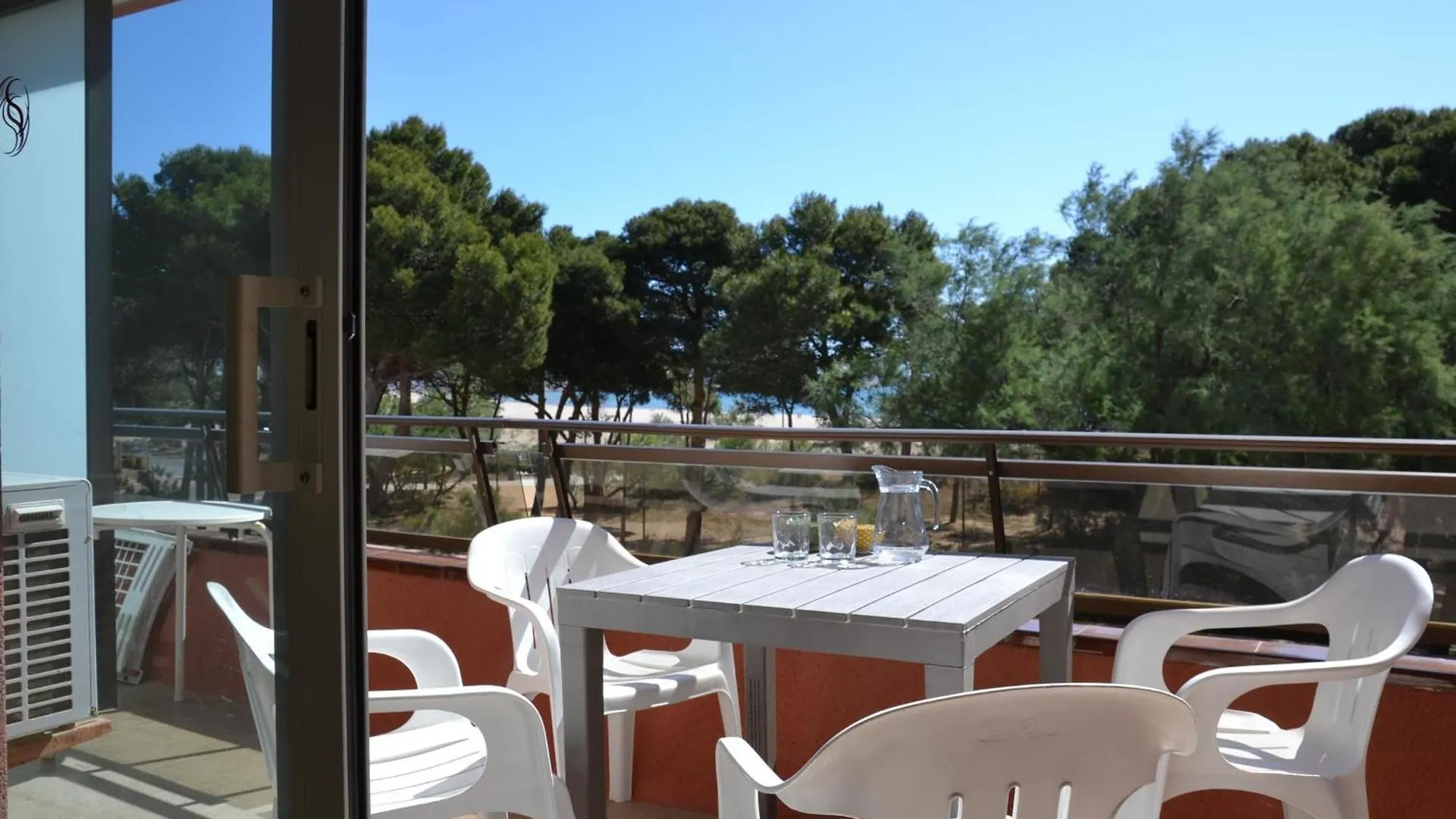Apartamento En Primera Linea De Playa Con Piscina Y Terraza - L'Estartit - Es-323-26